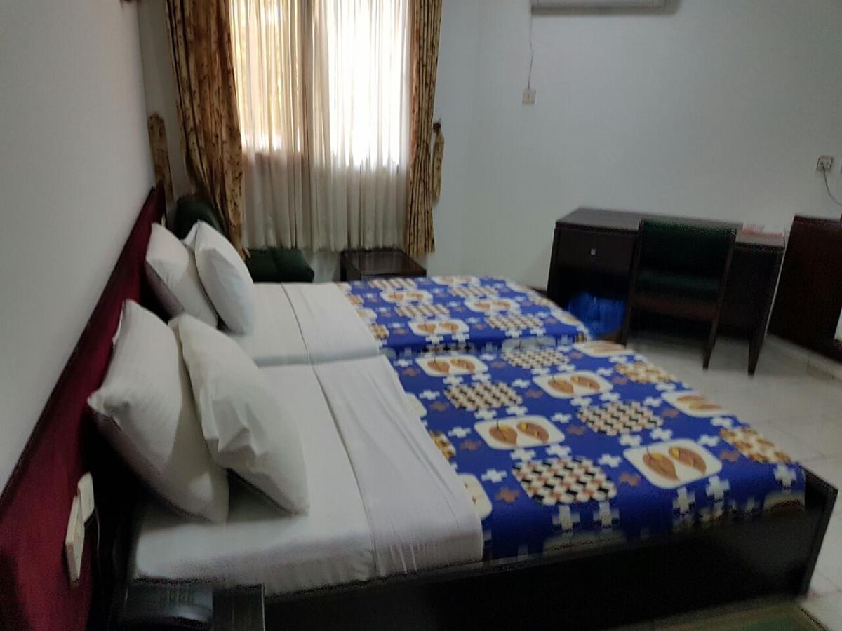 Royal Basin Resort Kumasi Exteriér fotografie
